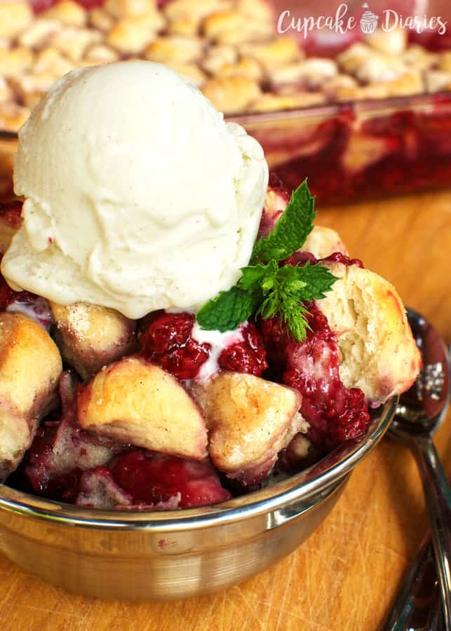 Easy Raspberry Biscuit Cobbler - The Best Blog Recipes