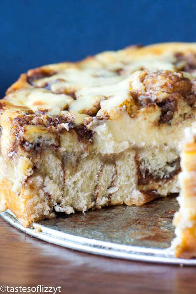 With cinnamon swirled cream cheese and a cinnamon roll crust, this Cinnamon Roll Cheesecake will quickly become your favorite dessert recipe (or even breakfast!)