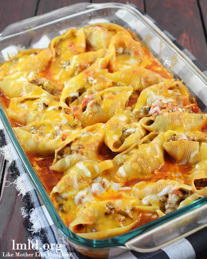 Mexican stuffed shells are a delicious combination of Mexican flavors and pasta, with seasoned ground beef and gooey cheese, its a dinner everyone will love!