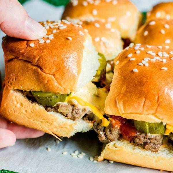 Copycat Big Mac Sliders are an easy appetizer recipe filled with beef, cheese, and McDonald’s Big Mac sauce!