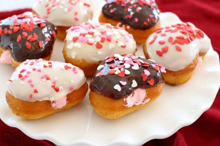 Easy Valentines Donuts -- Part of the Valentines Day Dessert