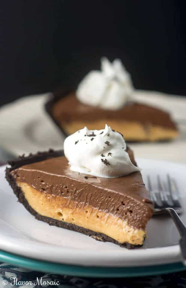 This Chocolate Peanut Butter No Bake Pie makes a super easy no-bake dessert for a holiday dinner or party. However, with all the chocolatey peanut butter deliciousness no one will ever know that it was made with greek yogurt.
