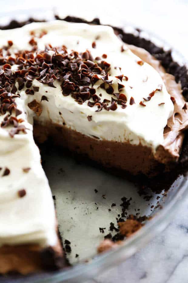 No-Bake Chocolate Mousse Pie