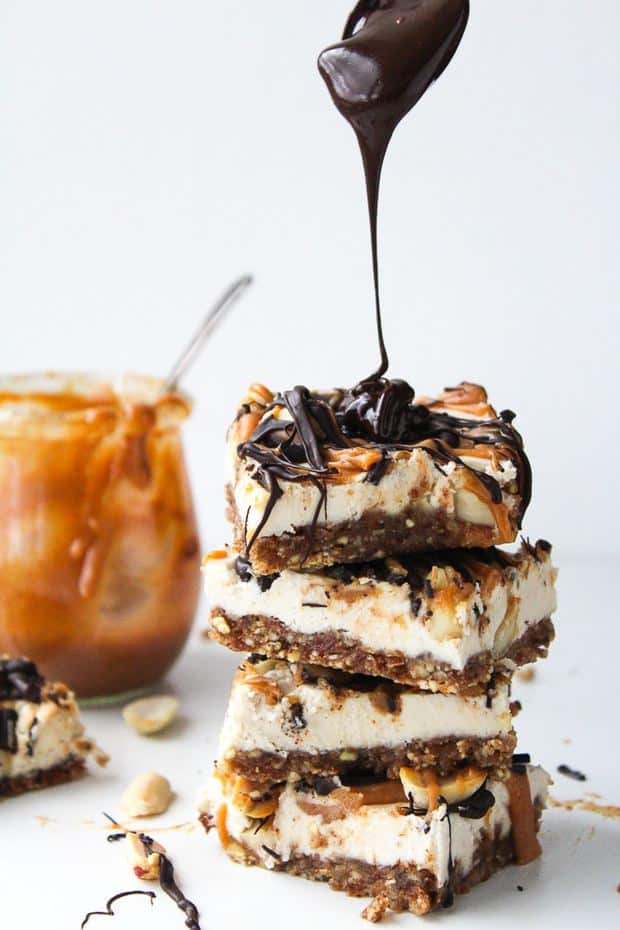 No Bake Snickers Cheesecake – a devilishly decadent dessert that’s free of eggs, dairy, grains, and refined sugars. Make it paleo by swapping peanuts with almonds!