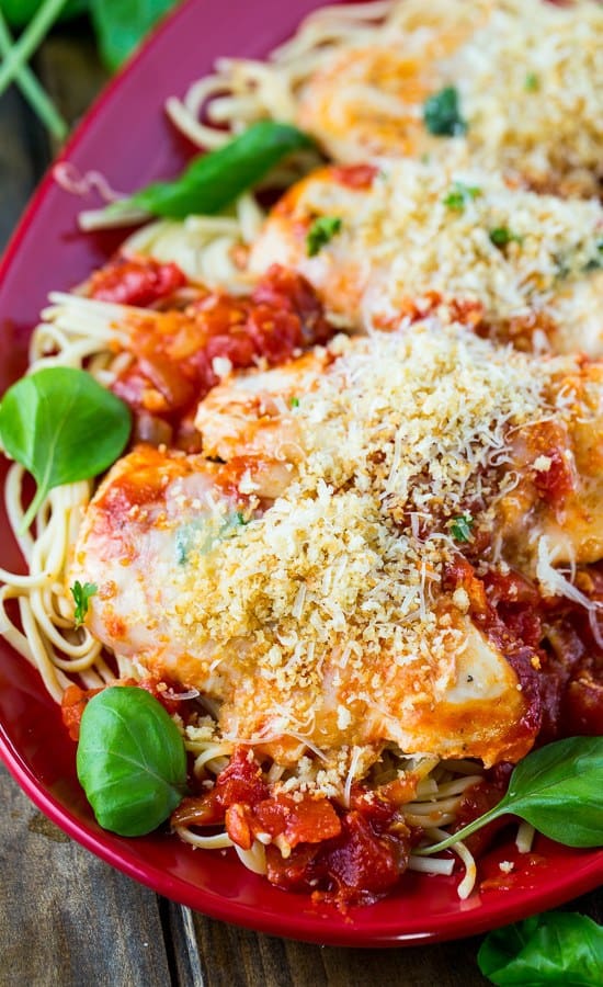 I am now convinced anything can be cooked and cooked well in a crock pot. Chicken Parmesan was one recipe I was sure could not be pulled off well in a slow cooker. I mean, how can you get that crispy, breaded coating?