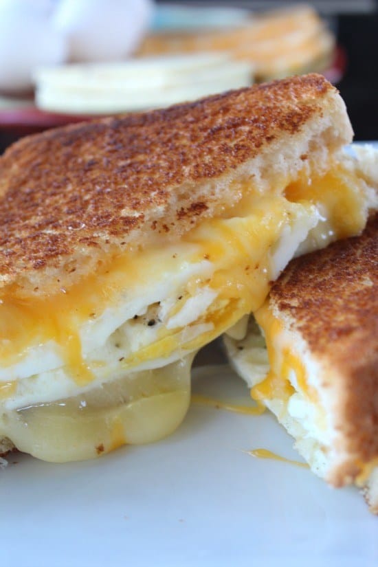Grilled cheese sandwiches are so good, and this fried egg grilled cheese sandwich is definitely one that will make any breakfast delicious! I am always thinking of different ways to make breakfast special, and this breakfast sandwich sure does the trick.