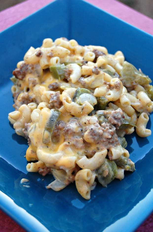 Cheesesteak Casserole is definitely going on our family’s meal planning rotation.  It wasn’t hard to make and it has great flavor (and cheaper than ordering out to get cheesesteaks!)