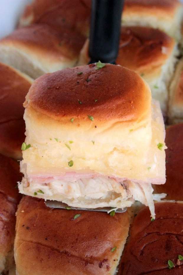 These Chicken Cordon Bleu Sliders would be perfect for dinner or lunch! They’d even be great for your next picnic