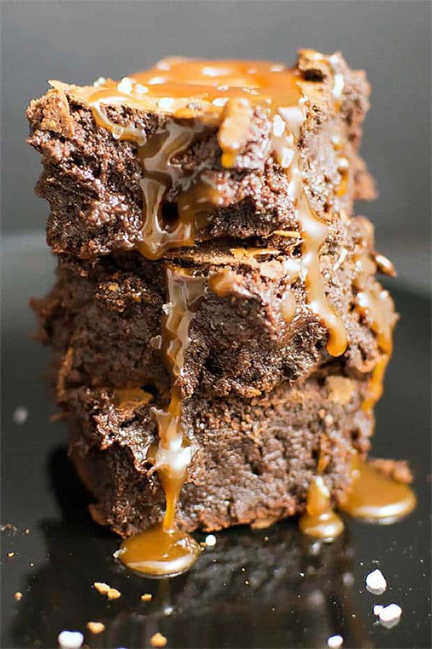 ive in to your sweet tooth with rich, chocolatey brownies that are baked & drizzled with a creamy caramel sauce and then topped with sea salt.