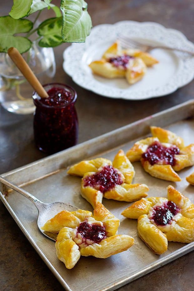 Raspberry Danish is a simple and easy pastry that you can make in no time with just three simple ingredients. It’s great for breakfast or as an afternoon snack!