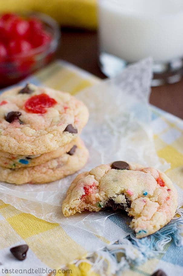 Filled with the flavors of banana, chocolate and cherries, these easy cookies start with a cake mix for easy, fun cookies.