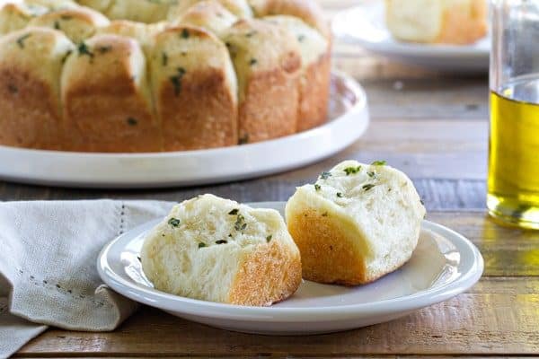Garlic Parmesan Pull-Apart Bread is great for serving next to turkey and stuffing or spaghetti and meatballs. It’s a crowd pleaser, that’s for sure!
