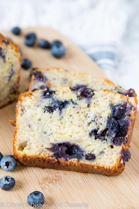 Blueberry Banana Bread – A tender and moist banana bread full of blueberries. Use fresh or frozen to make this any time of year!