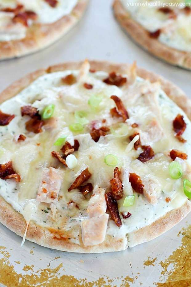 Bacon Ranch Chicken Pita Pizza--Part of The Best Chicken Bacon Ranch Recipes