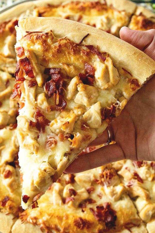 Chicken Bacon Ranch Pizza--Part of The Best Chicken Bacon Ranch Recipes