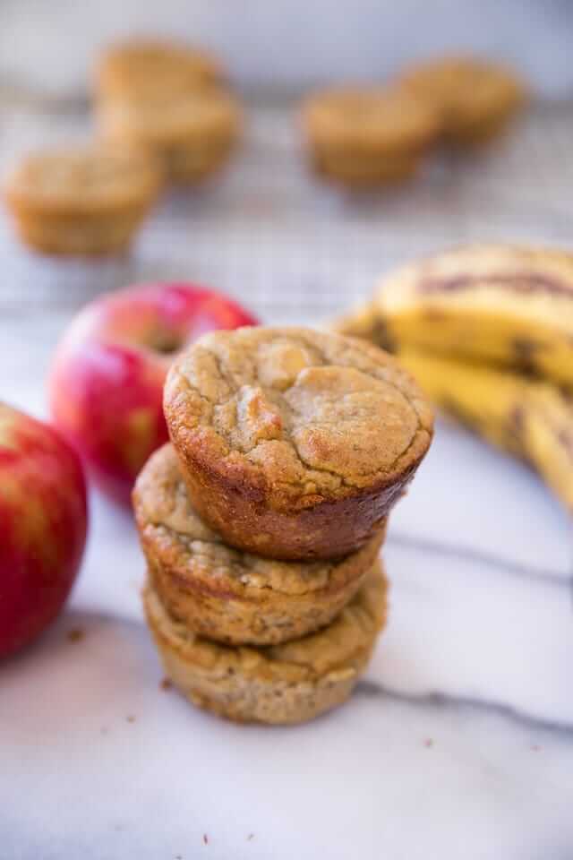  Flourless Banana Apple Muffins made in the blender with only a handful of simple ingredients! They’re gluten-free, dairy-free, refined sugar free and 21 Day Fix and 80 Day Obsession meal plan approved; so they make a deliciously healthy treat for when those cravings hit.
