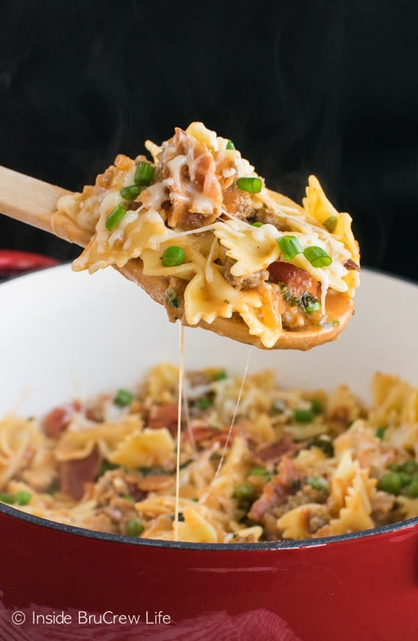 Cheesy Italian Pasta is loaded with meat, tomatoes, and cheese.  It is an easy pasta dinner to enjoy on busy nights.