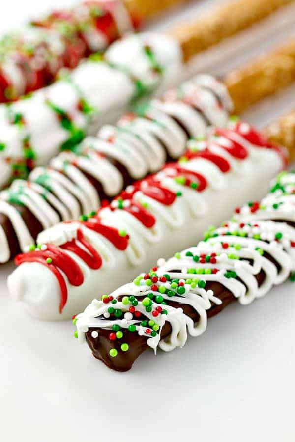 CHOCOLATE COVERED PRETZEL RODS | 20+ Easy Christmas Dessert Recipes | The Best Blog Recipes