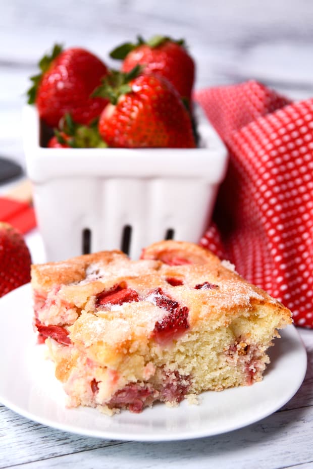 FRENCH STRAWBERRY CAKE SIDE FINAL