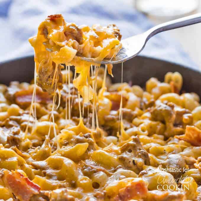 It doesn’t get much tastier than this Skillet Bacon Cheeseburger Pasta! This easy weeknight dinner is a great spin on an American classic and cooks in less than 20 minutes.
