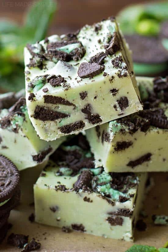 This thick and rich mint cookies & cream fudge is studded with chunks of mint creme Oreos. It’s a cinch to make and tastes oh so good!