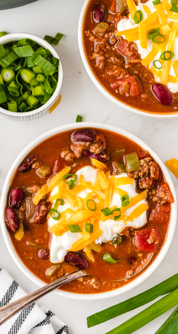 Chili served in bowl