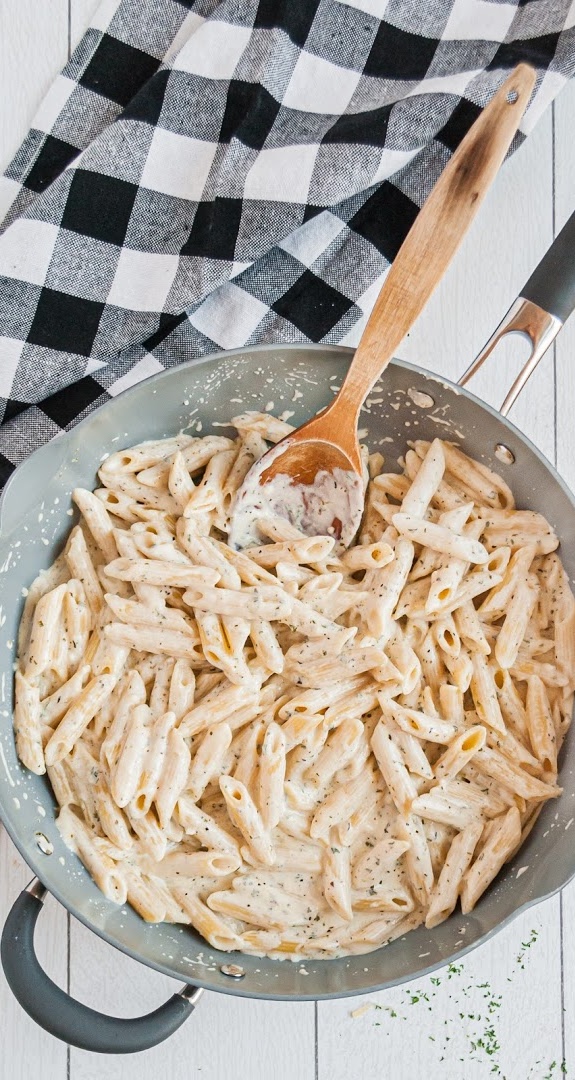 Creamy Garlic Pasta in saucepan