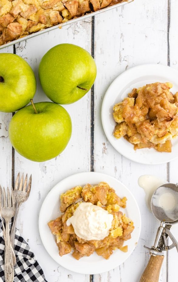 Apple Dump Cake - The Best Blog Recipes