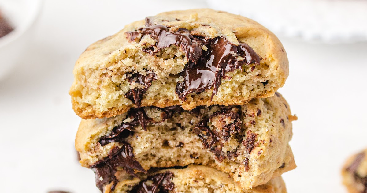 https://thebestblogrecipes.com/wp-content/uploads/2022/05/Cream-Cheese-Chocolate-Chip-Cookies-Rec-Corrected.jpg