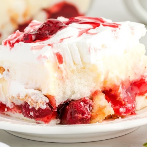 Strawberry Heaven on Earth Cake Dessert The Best Blog Recipes