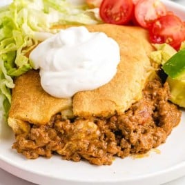 crescent roll taco bake featured image