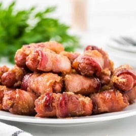 A plate of food, with Bacon and Blog