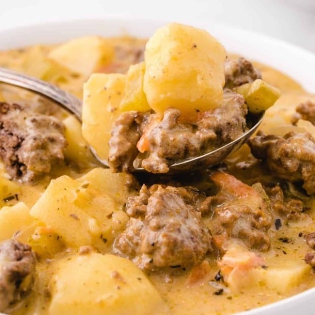 Cheeseburger-Soup-TBBR-Hero1