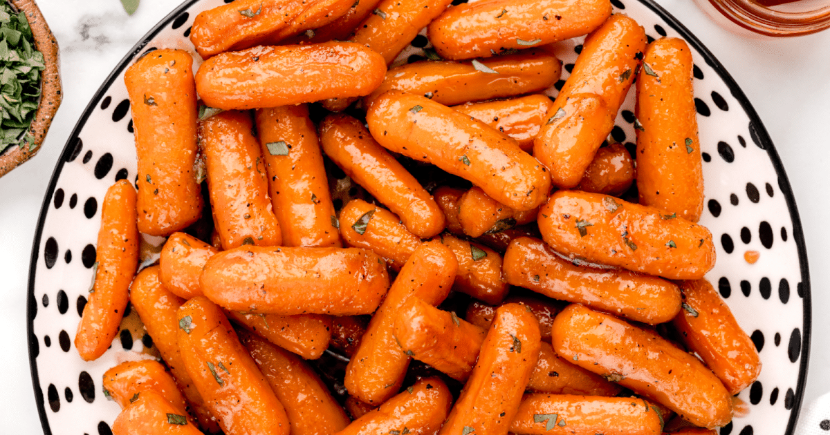 plate of candied carrots ready to be eaten