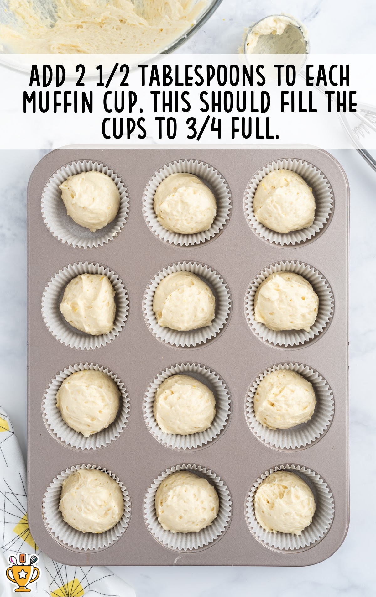 add sugar mixture batter in each muffin cup