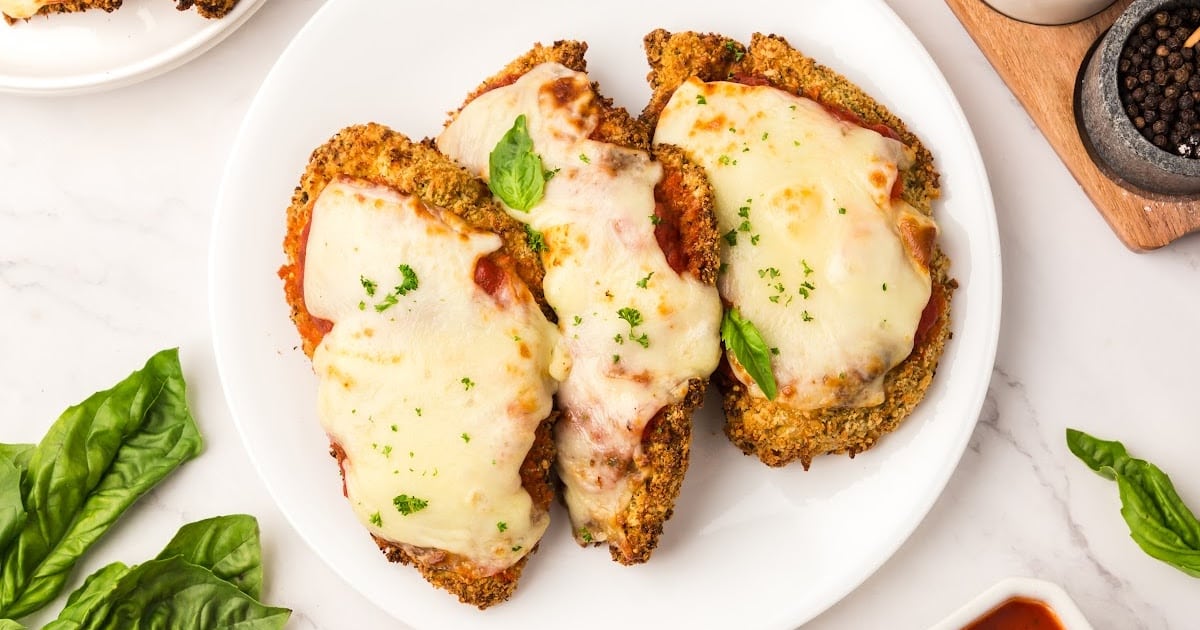 close up shot of Air Fryer Chicken Parmesan on a plate