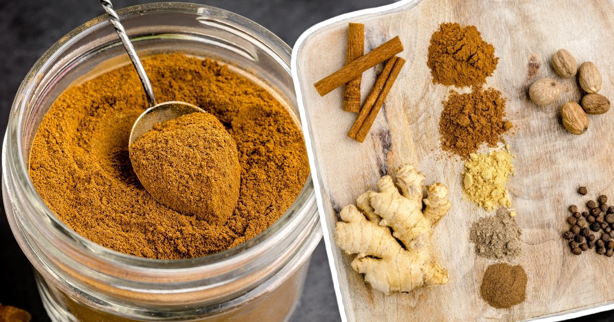 close up shot of a jar of Apple Pie Spice