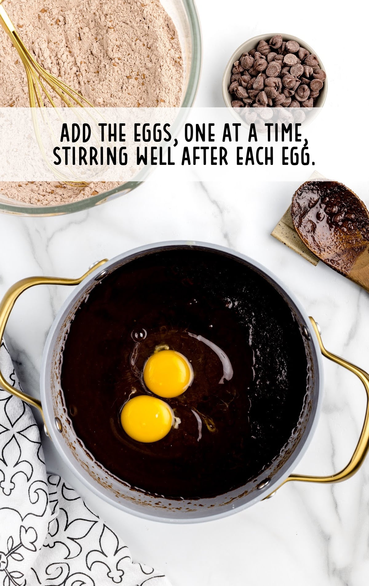 eggs added and stirred into the sugar mixture
