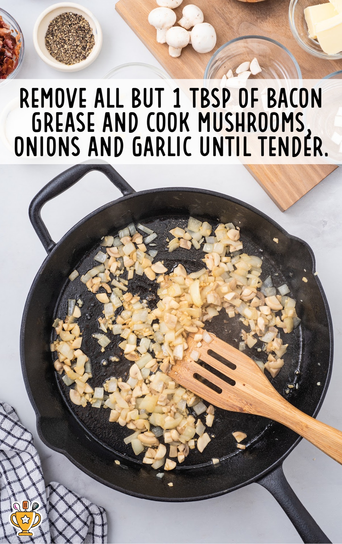 Cooking mushrooms, onions and garlic