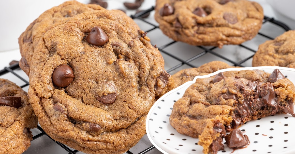 Coffee cookies on a cooling rack