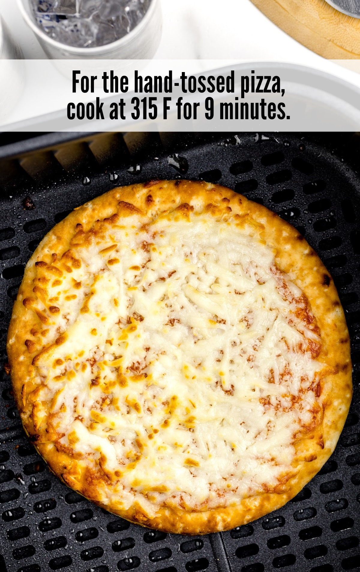 a hand tossed pizza in air fryer