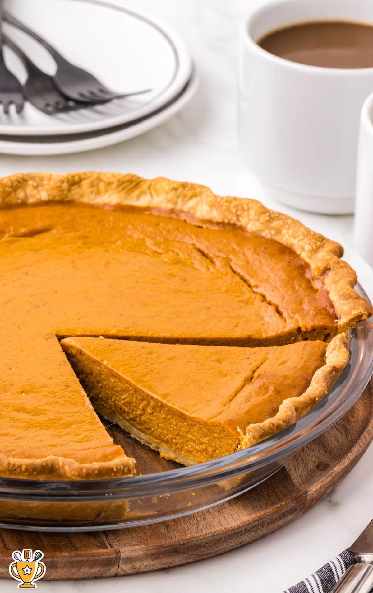Pumpkin Pie Recipe in a pie pan