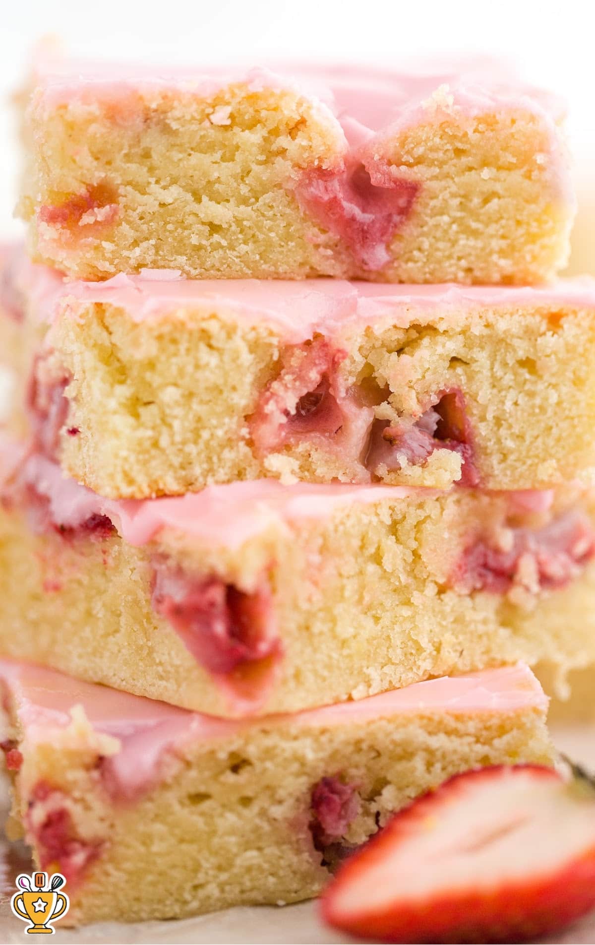 slices of Strawberry Lemon Blondies