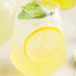 a glass of Limoncello Spritz