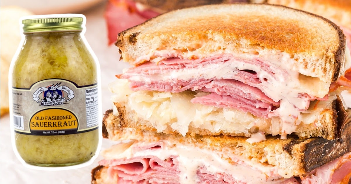 a close up of Reuben Sandwich