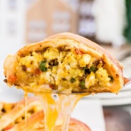 a spatula holding some Breakfast Crescent Ring