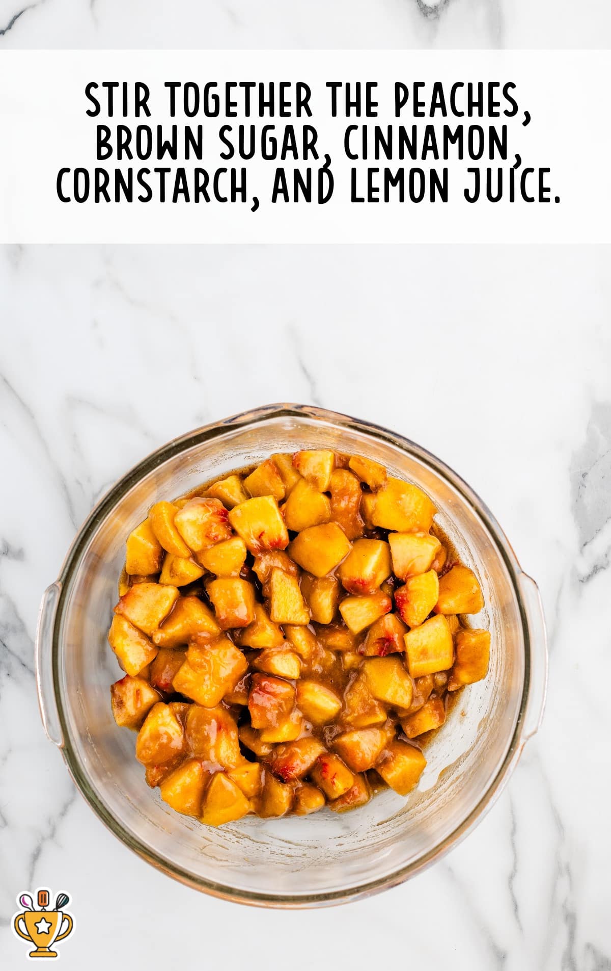 peaches, brown sugar, cinnamon, cornstarch and lemon juice combined together in a bowl